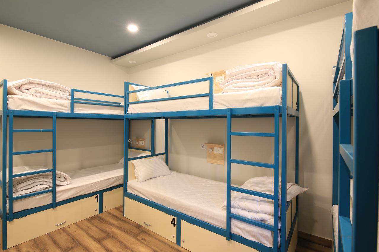 Blue Beds Hostel Джапур Экстерьер фото
